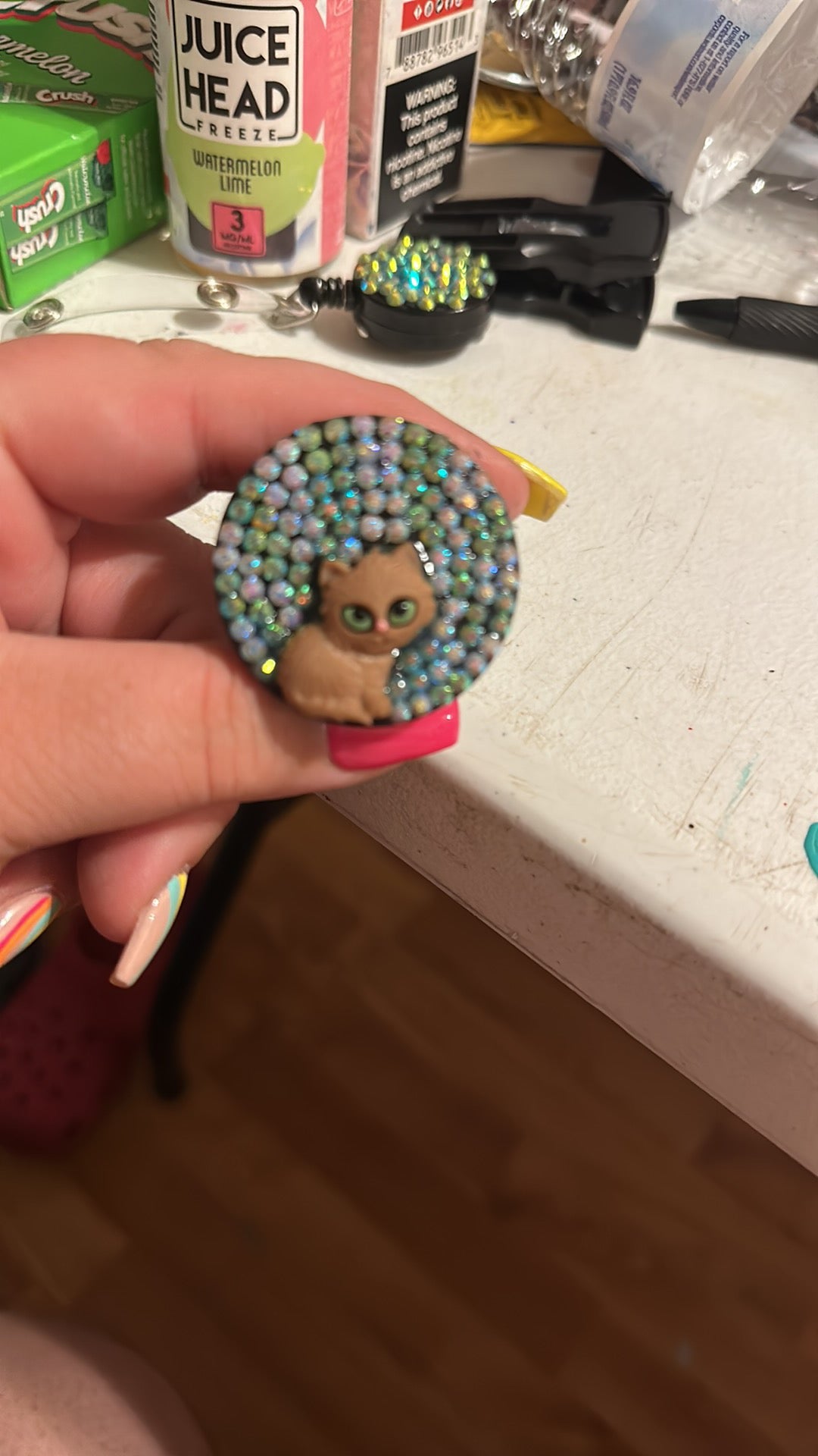 Rhinestone pop socket